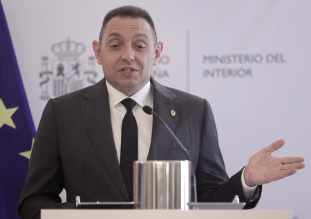 Вулин раскрыл, кто контролирует Украину в противостоянии с Россией