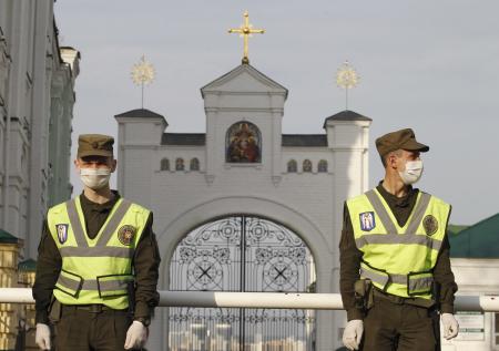 Захарова назвала обыски в Киево-Печерской лавре проявлением аморальности 