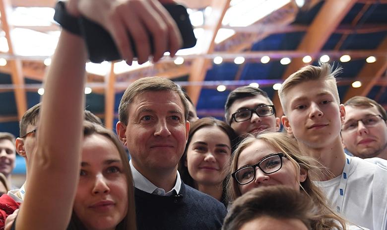 Секретарь Генерального совета "Единой России", вице-спикер Совета Федерации РФ Андрей Турчак на IX съезде "Молодой Гвардии Единой России" в Москве