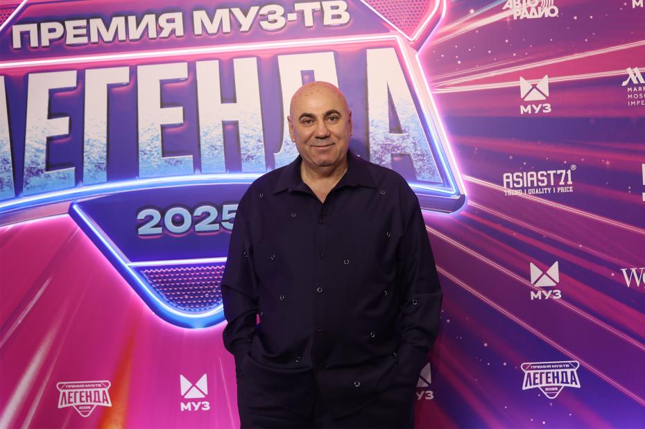 Иосиф Пригожин во время гала-ужина «Премии МУЗ-ТВ 2025. Легенда»