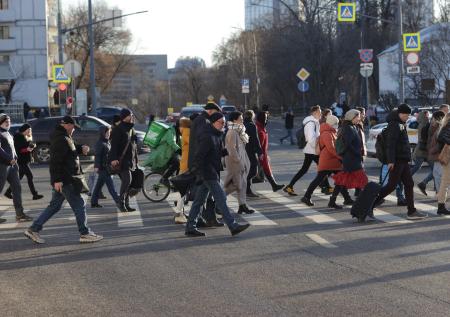 Инфекционист высказался об отмене масочного режима в Москве