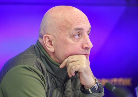 «Нет ответа»: Прилепин рассказал о трагической смерти знакомой поэтессы
