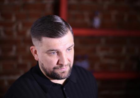 «Мы с Юрой Дудём друг у друга первые»: весёлое интервью Басты