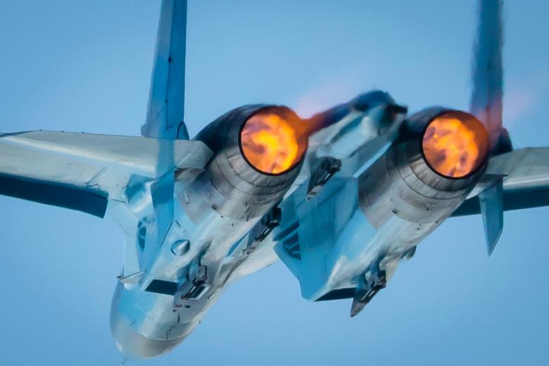 Бывший российский истребитель Су-27