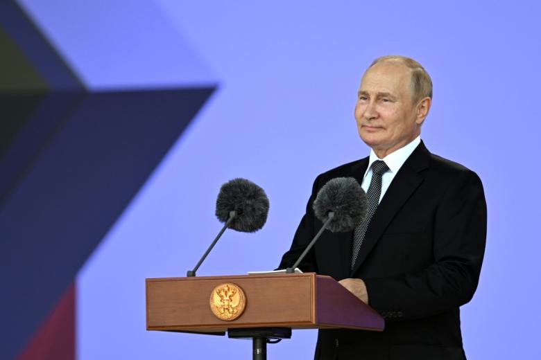 Президент РФ Владимир Путин выступает на церемонии открытия Международного военно-технического форума «Армия-2022» и Армейских международных игр — 2022