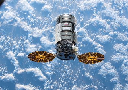 Грузовой корабль Cygnus покинул МКС