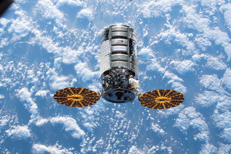 Корабль Cygnus