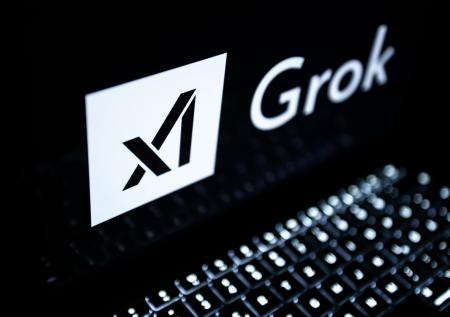 Илон Маск подтвердил запуск нейросети Grok в Telegram