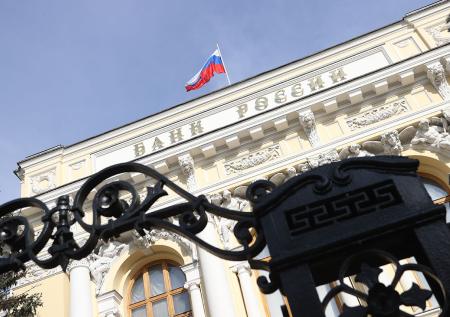 Четыре крупных российских банка повысили ставки по вкладам