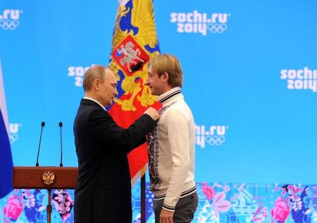 Плющенко заявил, что взял бы Путина в свою футбольную команду Медиалиги