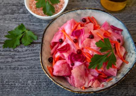 Витамины в банке — маринованная капуста со свеклой