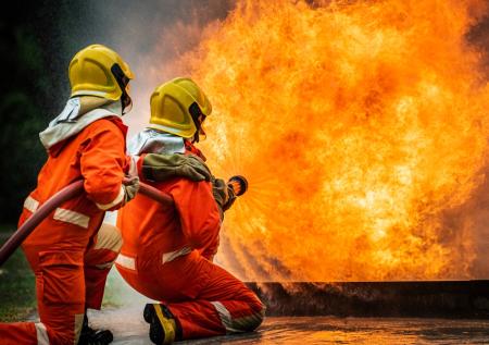 Взрывы раздались на промышленном объекте в Шотландии