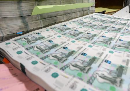 Отток капитала из России за полгода вырос в 1,7 раза
