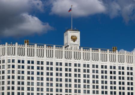 Правительство РФ одобрило: что за новые меры поддержки работающих родителей