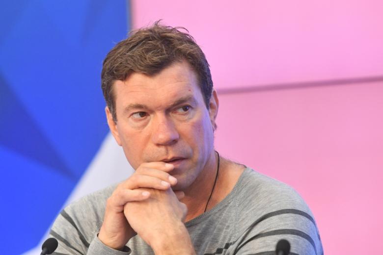 Олег Царев