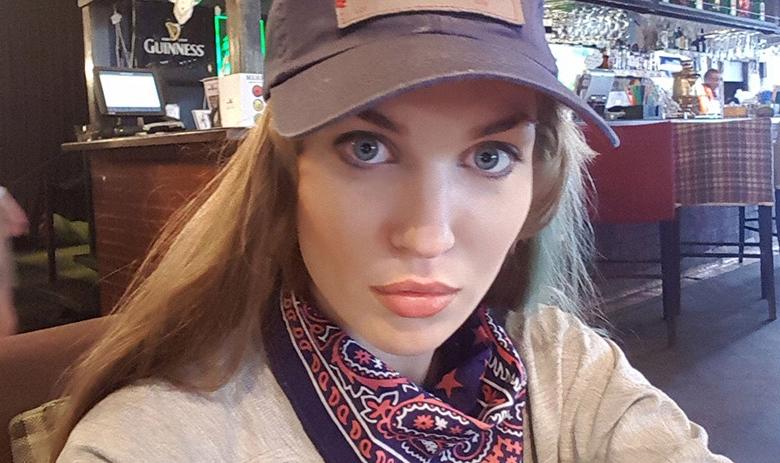 Анна Глазова