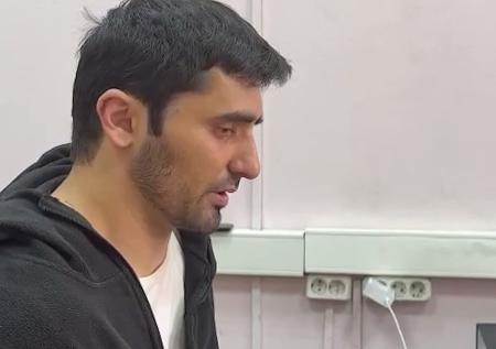 «Больше не повторится»: растоптавший православный крест блогер повинился