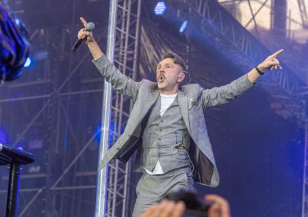 «Болельщик — вредитель»: Шнуров написал песню про Fan ID