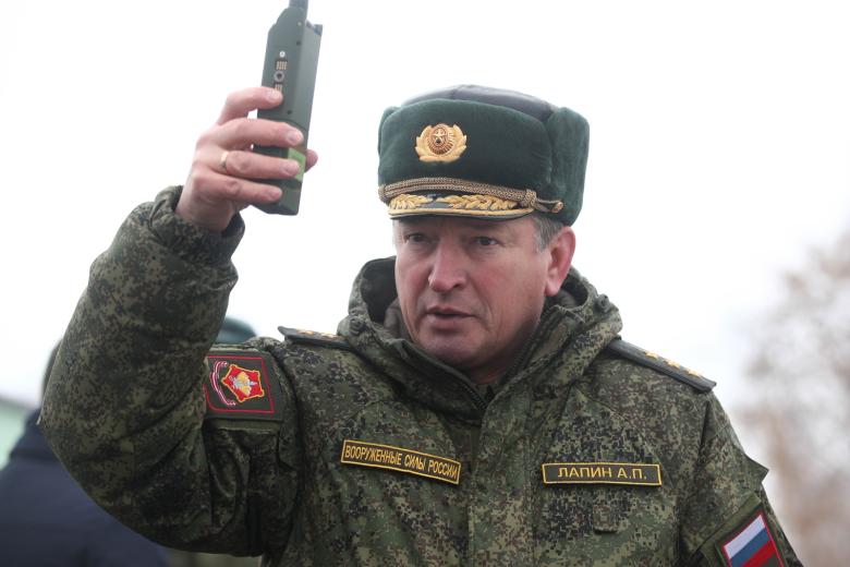Александр Лапин