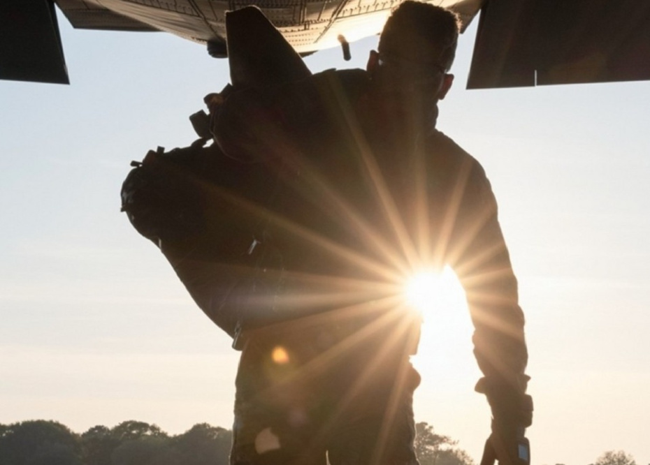 «Это просто смешно»: ЕС отработал военную помощь выдуманному президенту