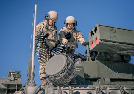 В НАТО заговорили о защите неба над Украиной