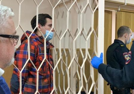 «Сгниёт в сибирской тюрьме»: британцы возненавидели треш-стримера Reeflay