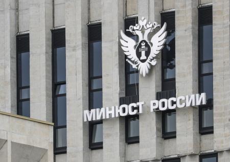 Признание BRIEF и «Незыгарь» иноагентами сравнили с дружеской руганью