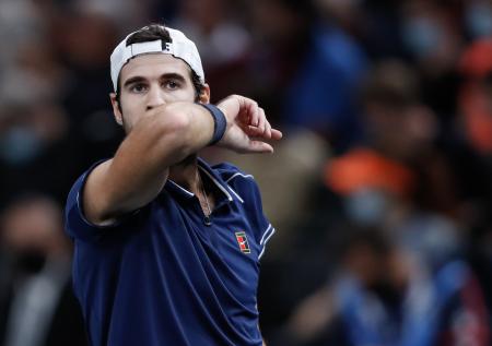 Хачанов проиграл Надалю на Australian Open