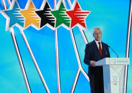 Путин оценил вклад главы FISU в развитие мирового студенческого спорта