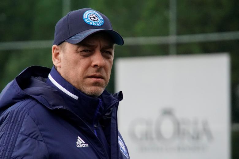 Константин Емельянов