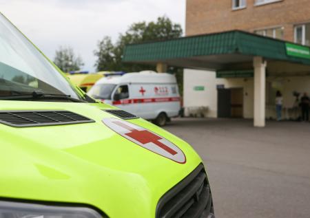 Десятки детей попали в больницу с отравлением после летнего лагеря в Туве