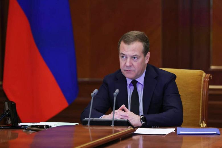Дмитрий Медведев