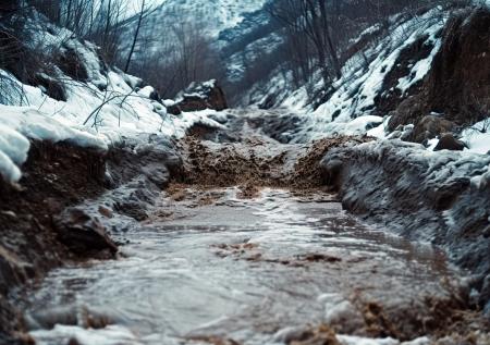 Появилось видео сошедшего на дорогу к «Розе Хутор» селя