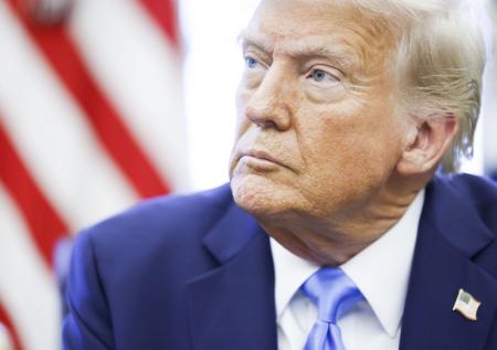 «Покойся с миром, папа»: Трамп высказался о смерти Франциска