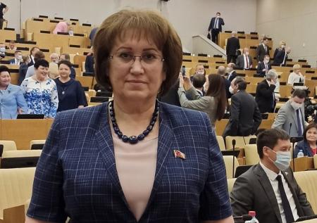 Депутат Госдумы обвинила власти в тотальном запугивании россиян