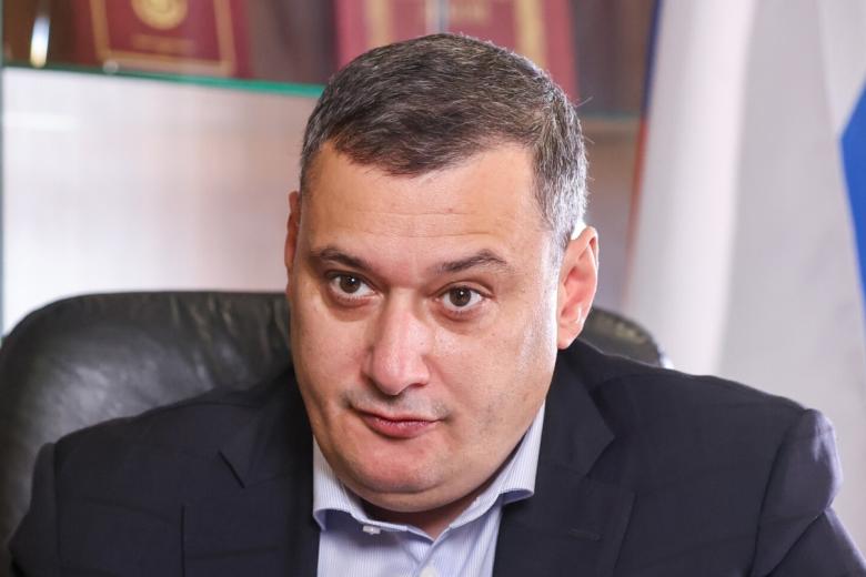 Александр Хинштейн