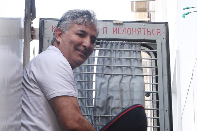 Эльман Пашаев