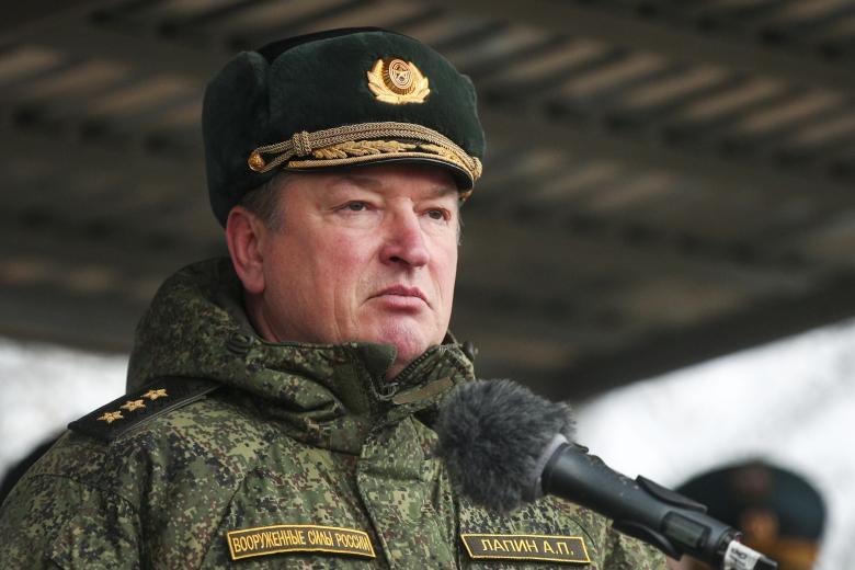 Александр Лапин