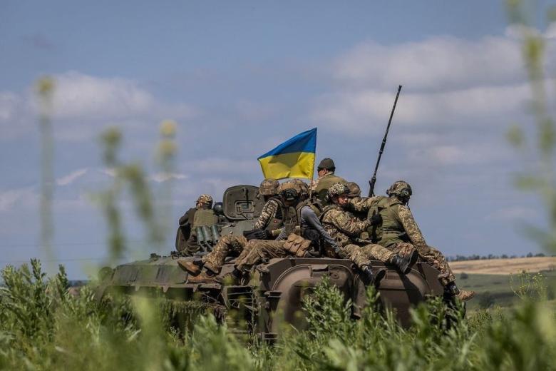 ВСУ тренируются в преодолении водных преград