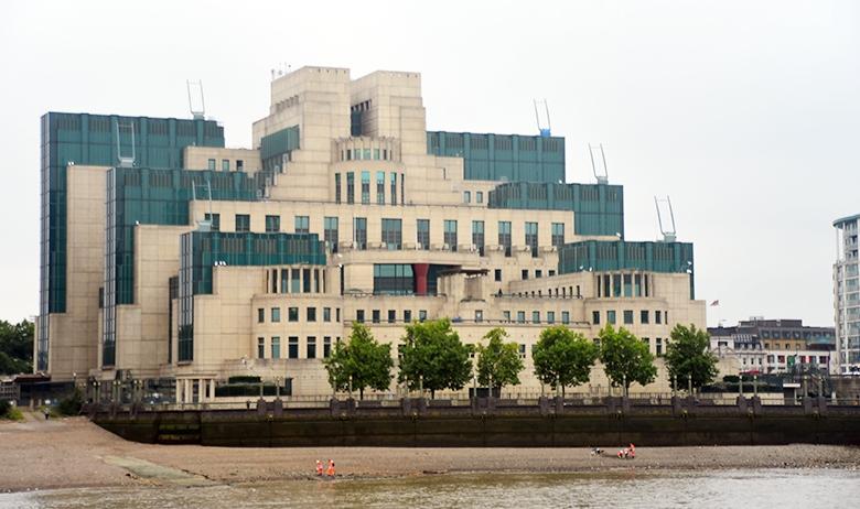 Офис MI6 в Лондоне