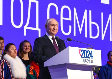 «На оленях покатаем»: Путин получил приглашение в тундру
