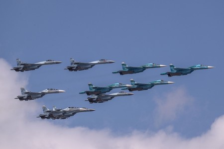 Стало известно, от чего зависит проведение воздушной части парада Победы