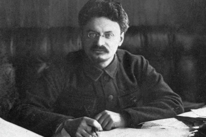 Лев Давидович Троцкий (1879-1840), политический и государственный деятель, председатель Революционного военного совета РСФСР
