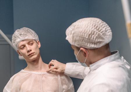 Онколог рассказала, какие родинки могут быть опасными для здоровья
