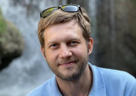 Телеведущий Корчевников поразился новым антироссийским санкциям Украины