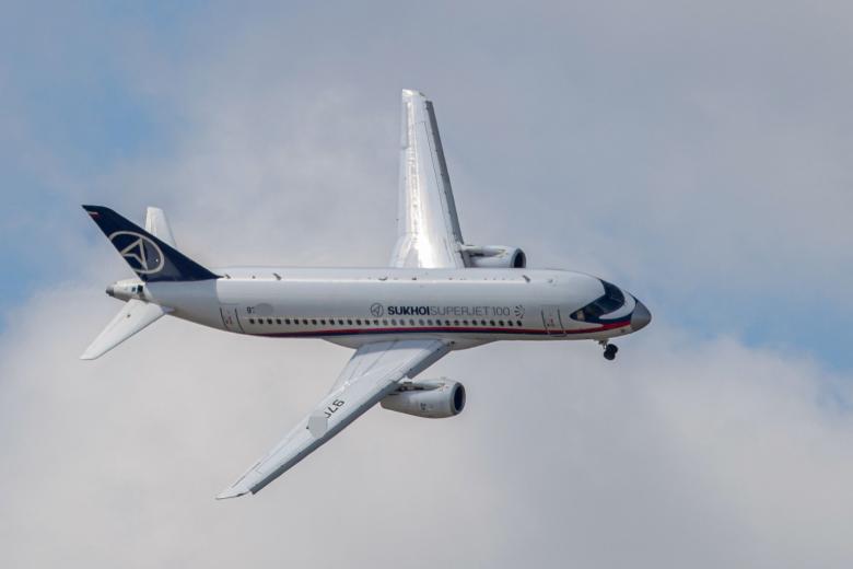 Superjet 100