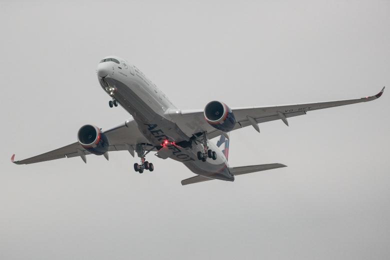 Airbus A350-900