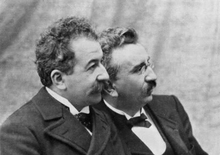 13 февраля: какой сегодня праздник, что отмечают в России и мире?