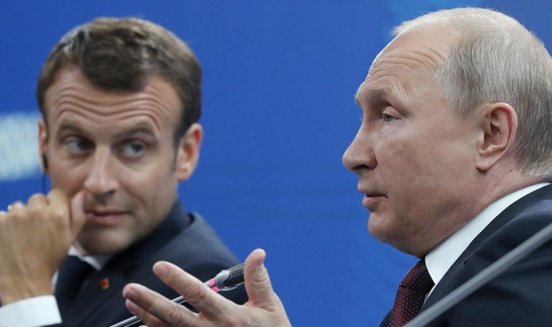 Эммануэль Макрон и Владимир Путин