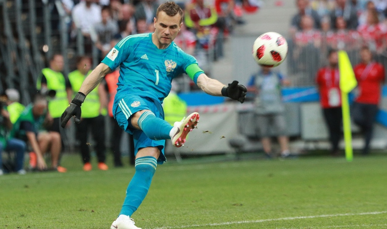 Игорь Акинфеев 